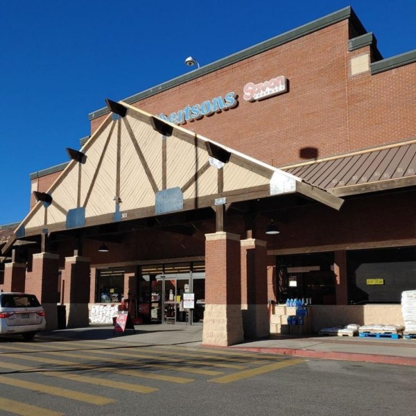 ALBERSTONS SUPERMARKET